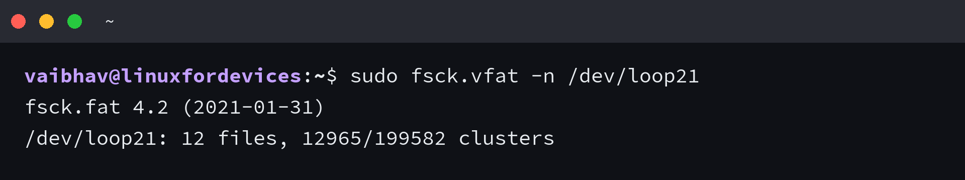 fsck.fat reporting file and cluster counts for a formatted FAT32 volume